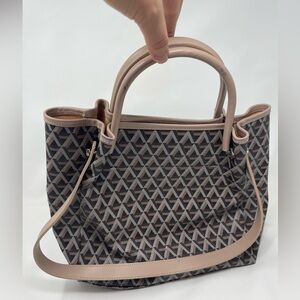 Chic Designer Tote Bag - Black and Brown